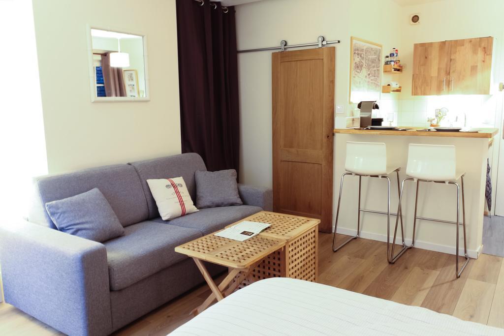 Le Studio Du Gouverneur Honfleur Habitación foto